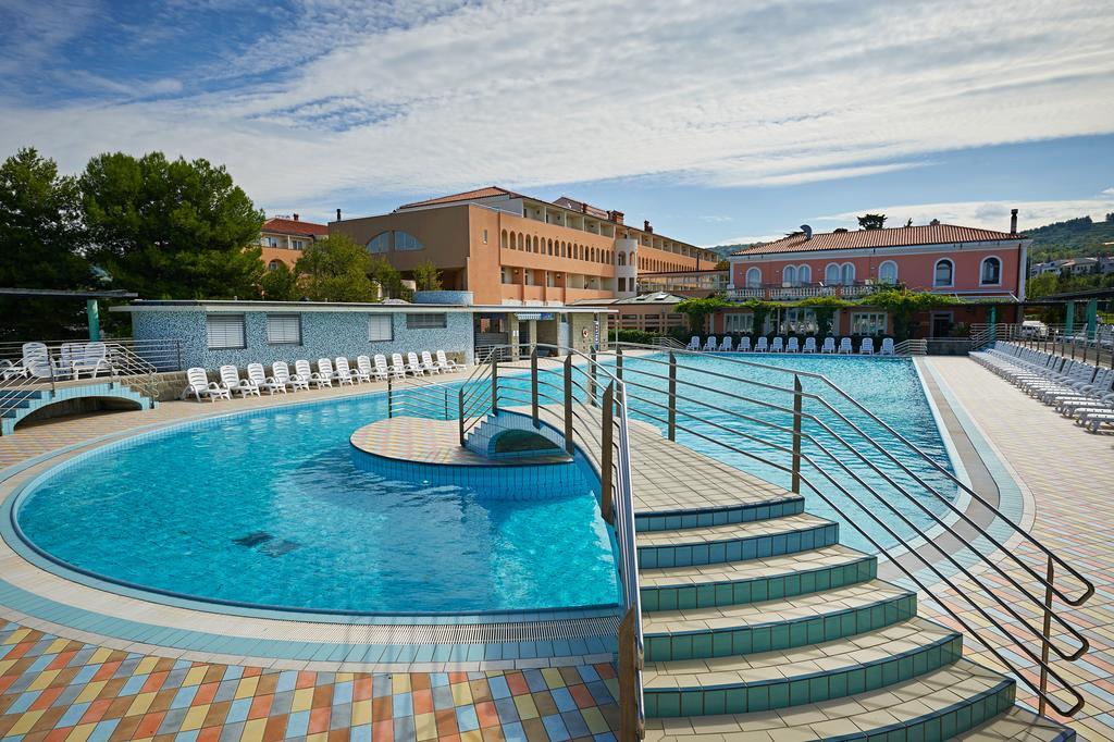 Hotel Delfin イゾラ エクステリア 写真