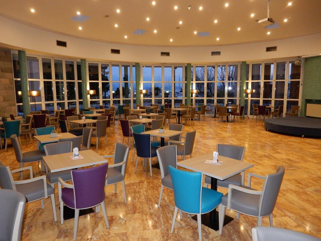 Hotel Delfin イゾラ エクステリア 写真